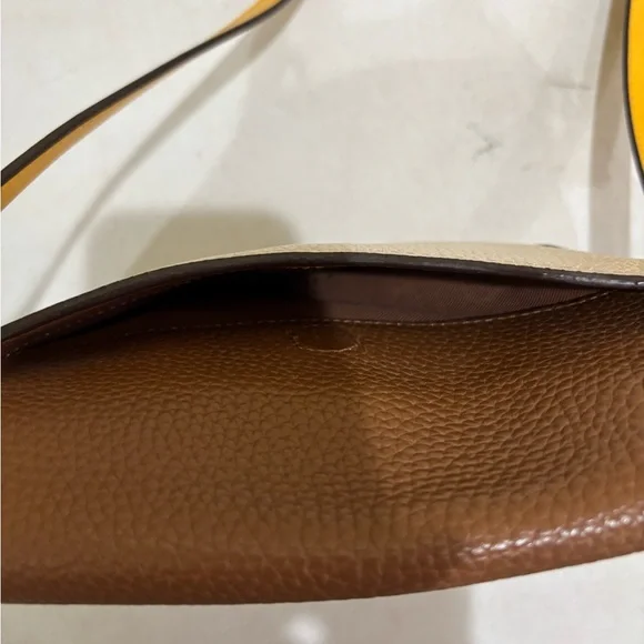 Coach Swagger Crossbody Leather Purse - Picture 7 of 9